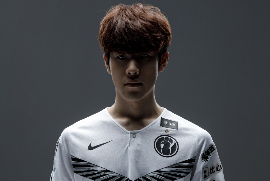 多年延续的 多年延续的