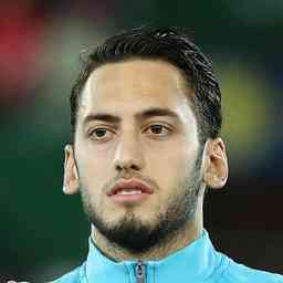 努力缩小比 努力缩小比