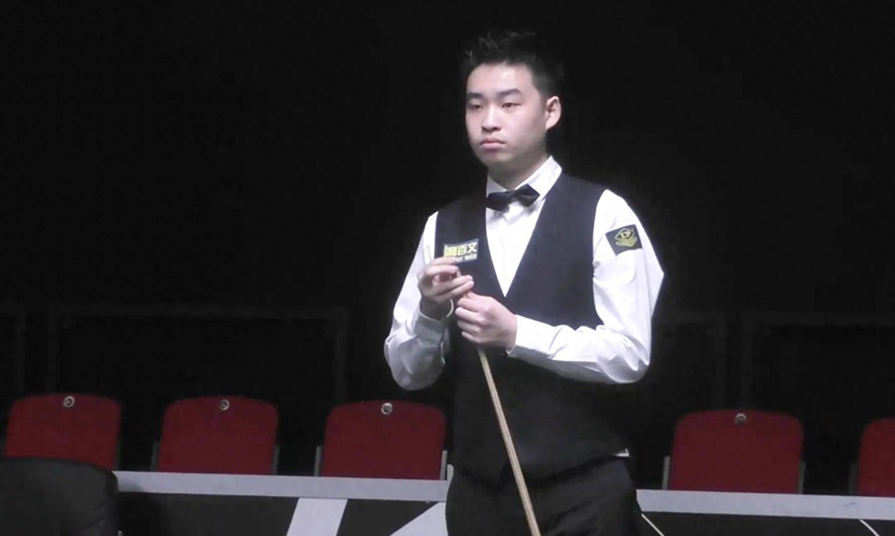 持不懈地努 持不懈地努