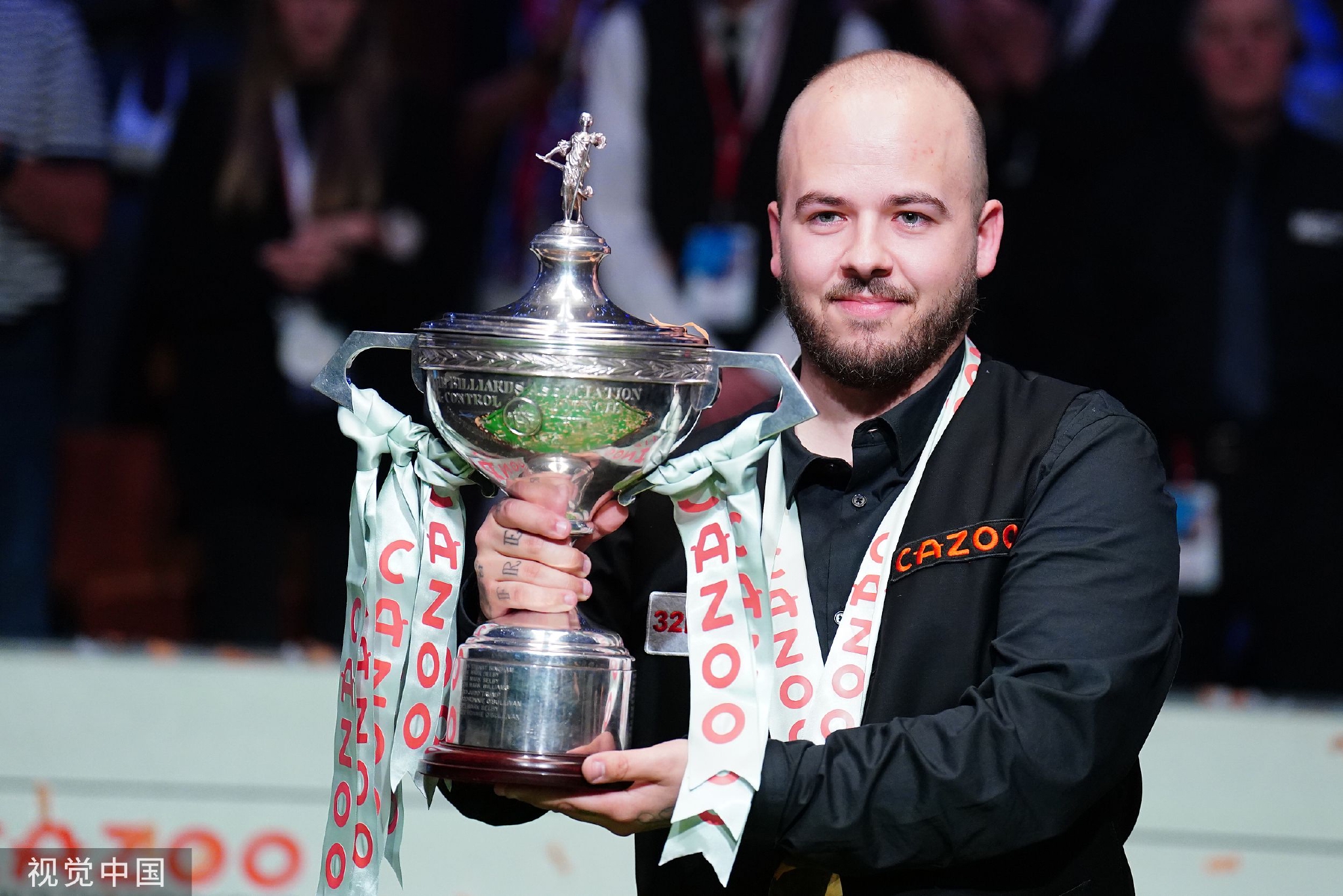 的现实背景 的现实背景